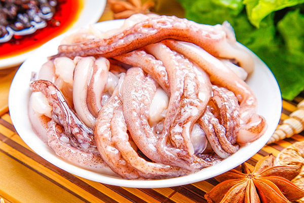 鱿鱼怎么处理干净 第2张