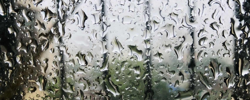 何当共剪西窗烛 却话巴山夜雨时